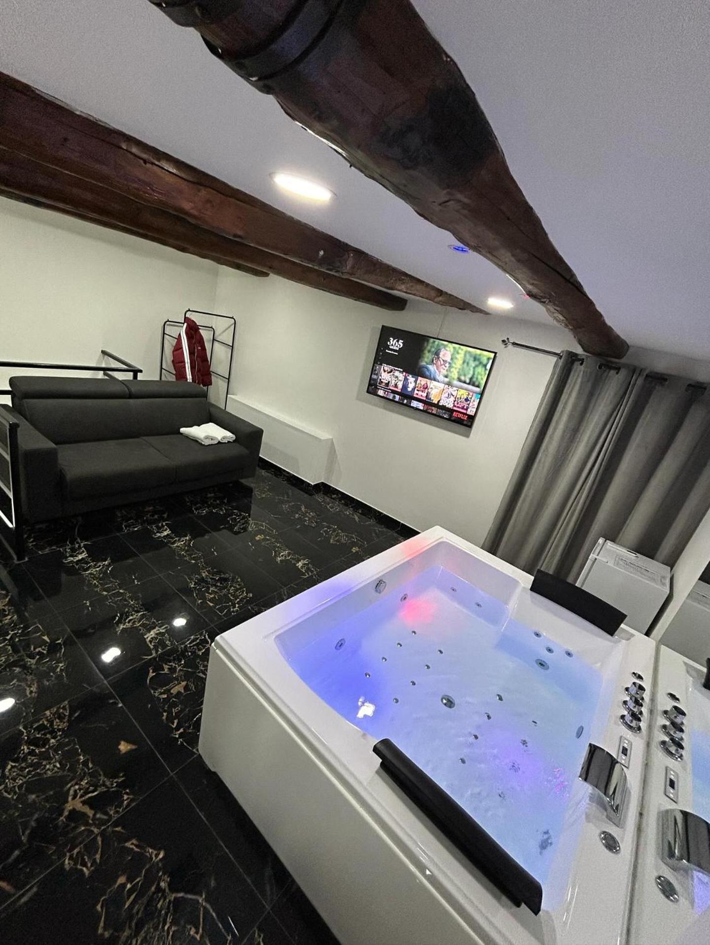 Giovanni Luxury Suites Napoli Eksteriør bilde
